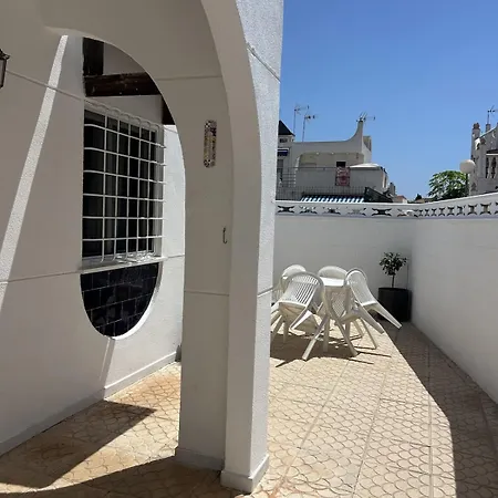 Maison Deux Chambres, Habaneras